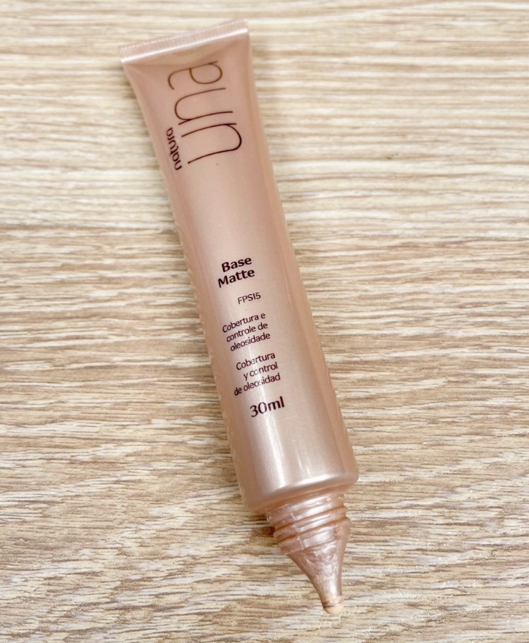 Review Base Matte Natura Una - Barbara Duarte